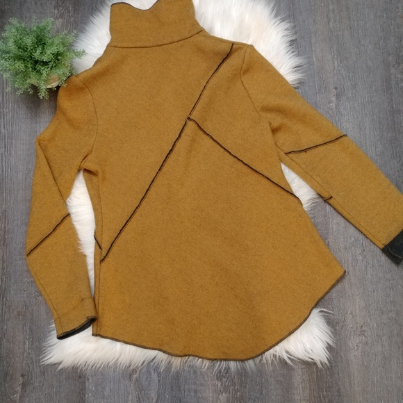 Icelandic Design Meryl Reversible Jacket size medium - Picture 2 of 8